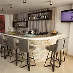 شقة فندقية Bellini 4*