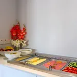 Bellini أيا نابا
