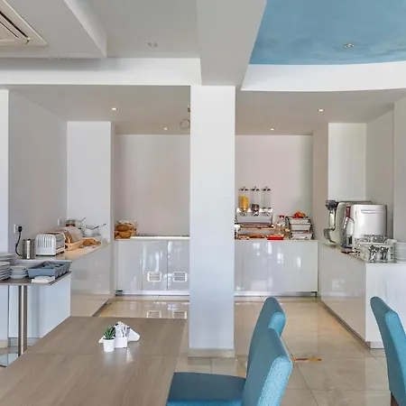 Apartahotel Bellini 3*