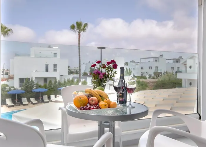 Bellini 4* Αγία Νάπα