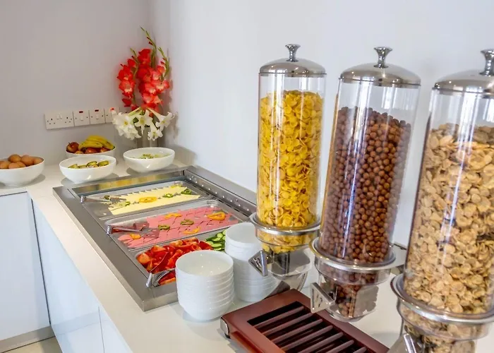 Ξενοδοχείο με διαμερίσματα Bellini Αγία Νάπα