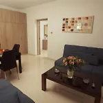 Bellini מלון דירות 4*
