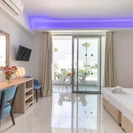 Bellini 4*
