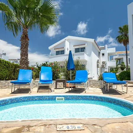 Bellini Айя-Напа