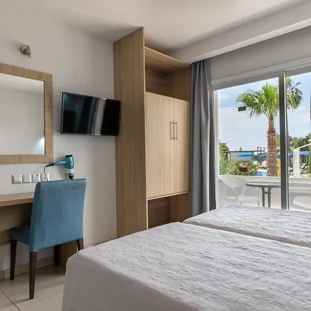 Bellini Айя-Напа