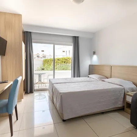 Bellini 4* Ayía Nápa