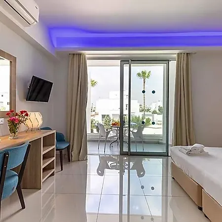 Bellini 4*