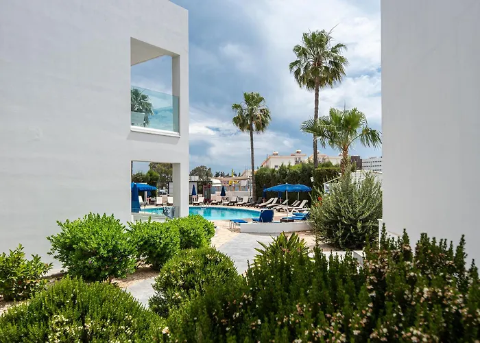 Bellini Apart Otel 4*