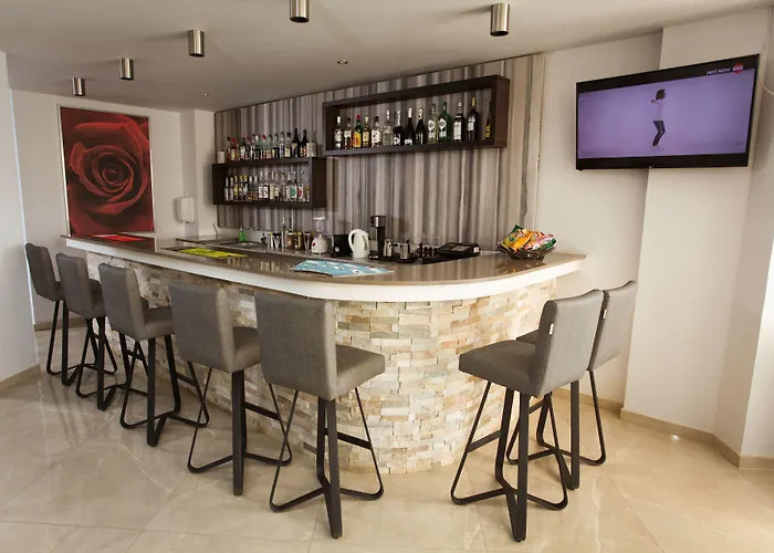 Apart Otel Bellini 4*